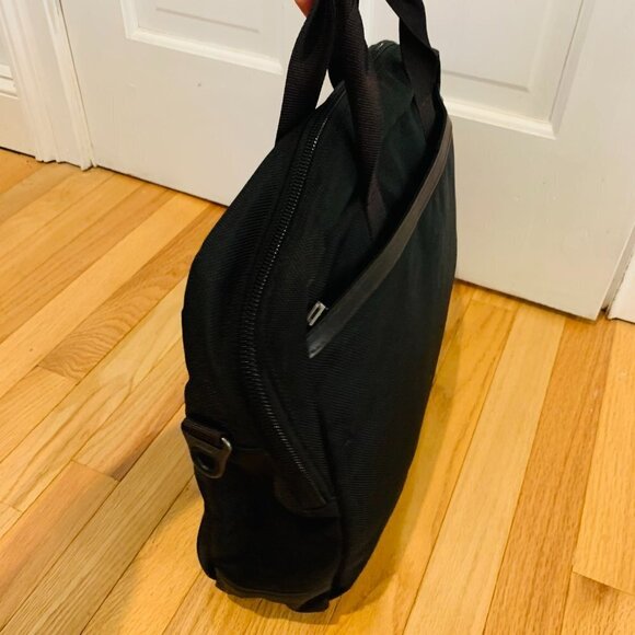 $525 TUMI Alpha Black Ballistic Nylon Briefcase - Picture 13 of 14